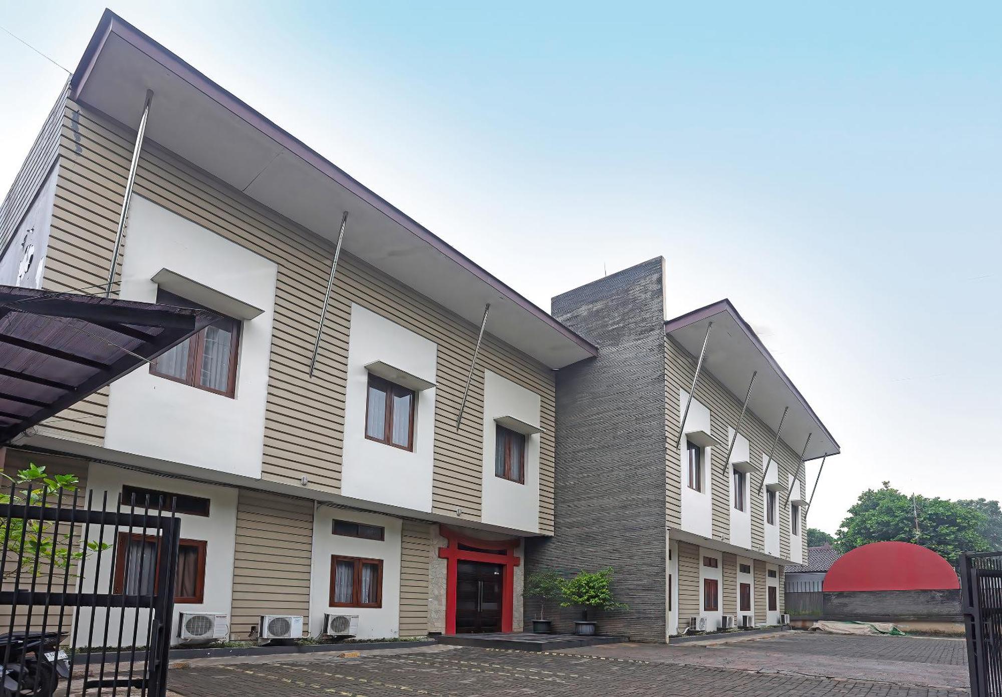 Jambuluwuk Residence Pakubuwono Jakarta Exterior photo